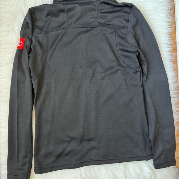 Toyota Fossa Quarter Zip - Picture 4 of 9